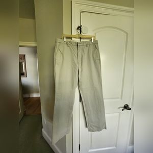 Men's Chino style Dockers